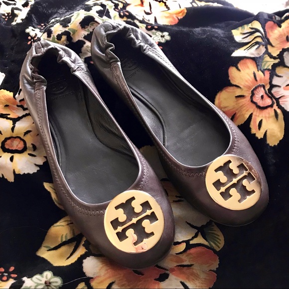 Tory Burch Shoes - Auth. Tory Burch Revas